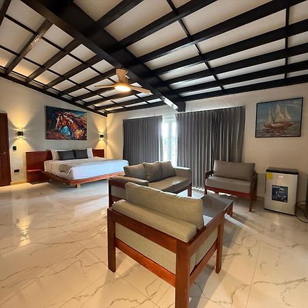 Hotel Tesoro Beach San Luis La Herradura Extérieur photo