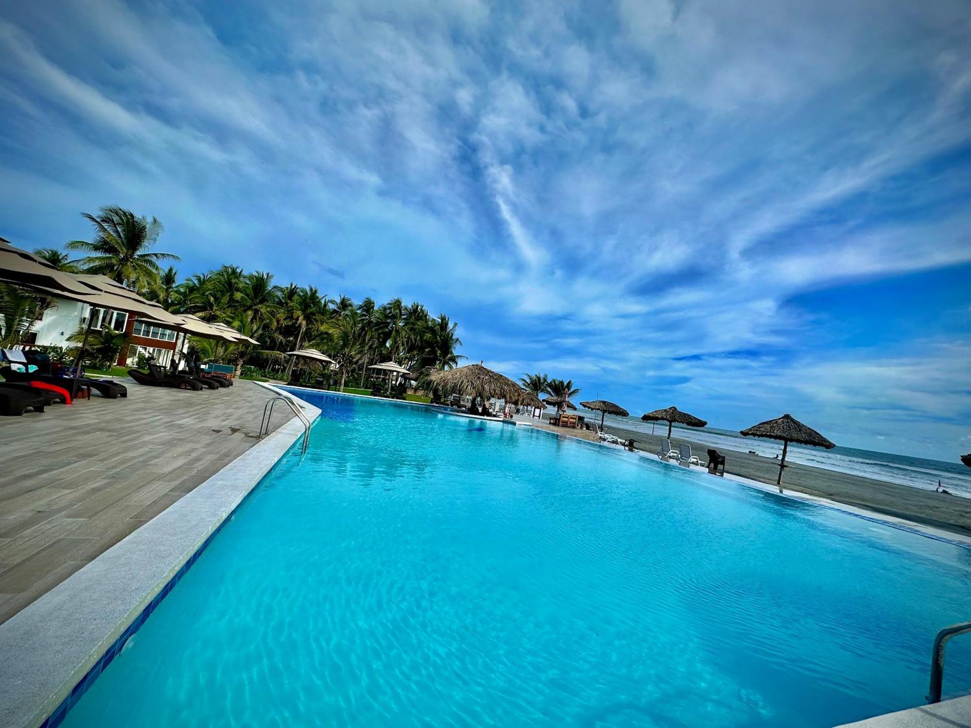 Hotel Tesoro Beach San Luis La Herradura Extérieur photo