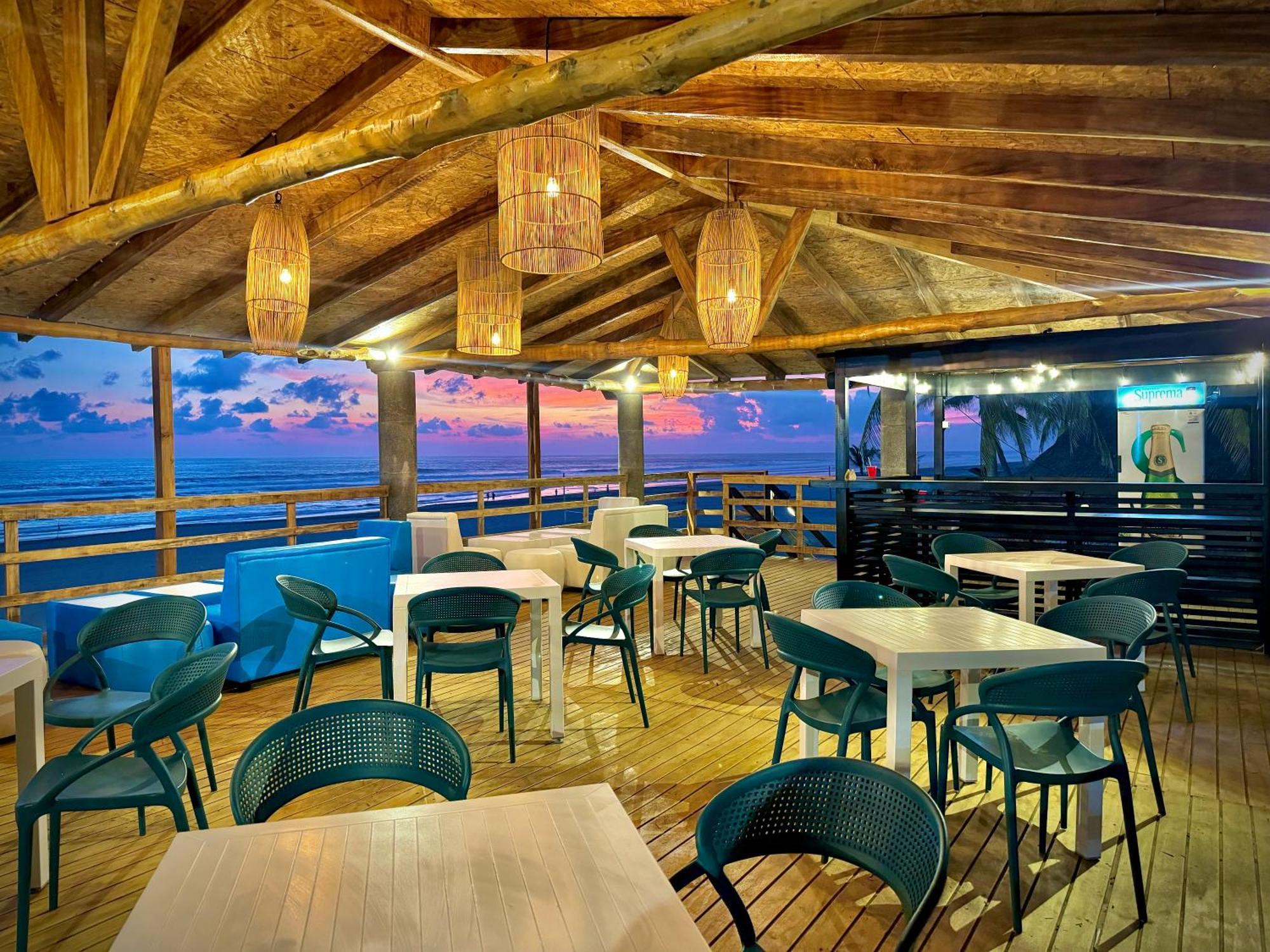 Hotel Tesoro Beach San Luis La Herradura Extérieur photo