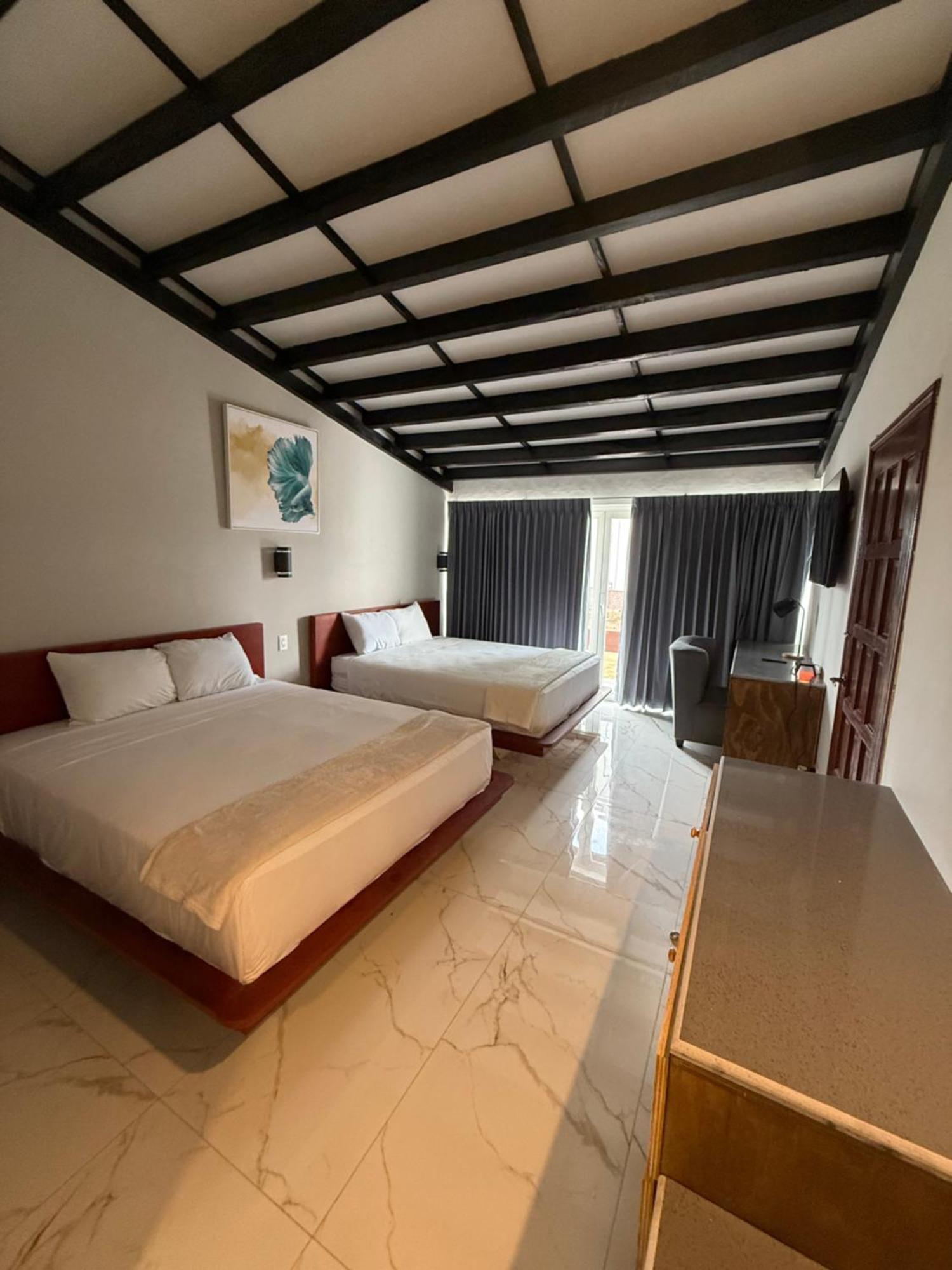 Hotel Tesoro Beach San Luis La Herradura Extérieur photo